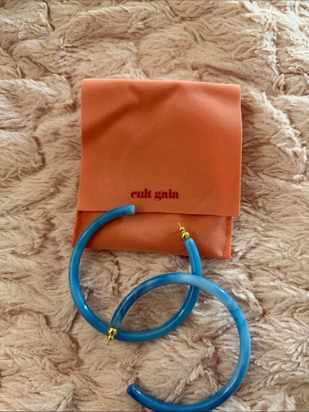 cult gaia Geneva earring in blue acrylic
